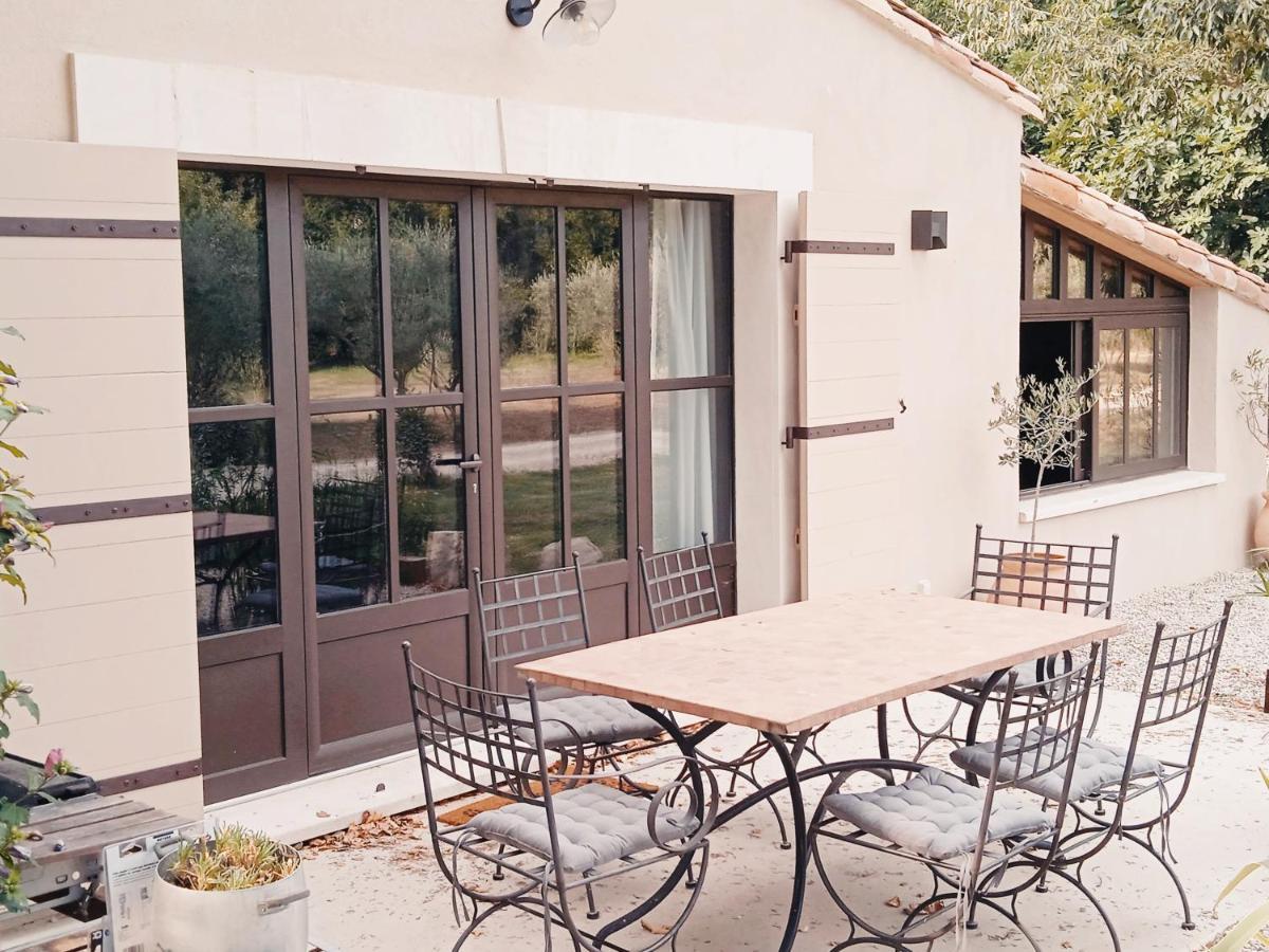 Gite Du Mas De La Finiere ,Avec Spa Interieur Châteaurenard Exterior foto